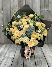 Букет цветов из:  Розы и Лизиантусы #REPLACE_PRED# Афипсипе