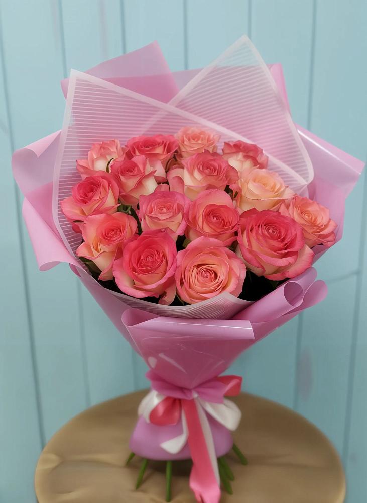 Букет 15 Розовых роз Равель в Афипсипе