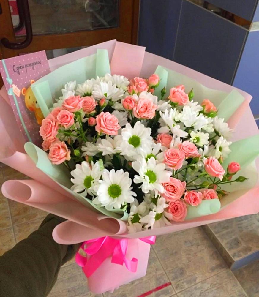 Букет цветов из: Розы и Хризантемы в Афипсипе