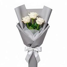 Букет 3 белые розы в Афипсипе