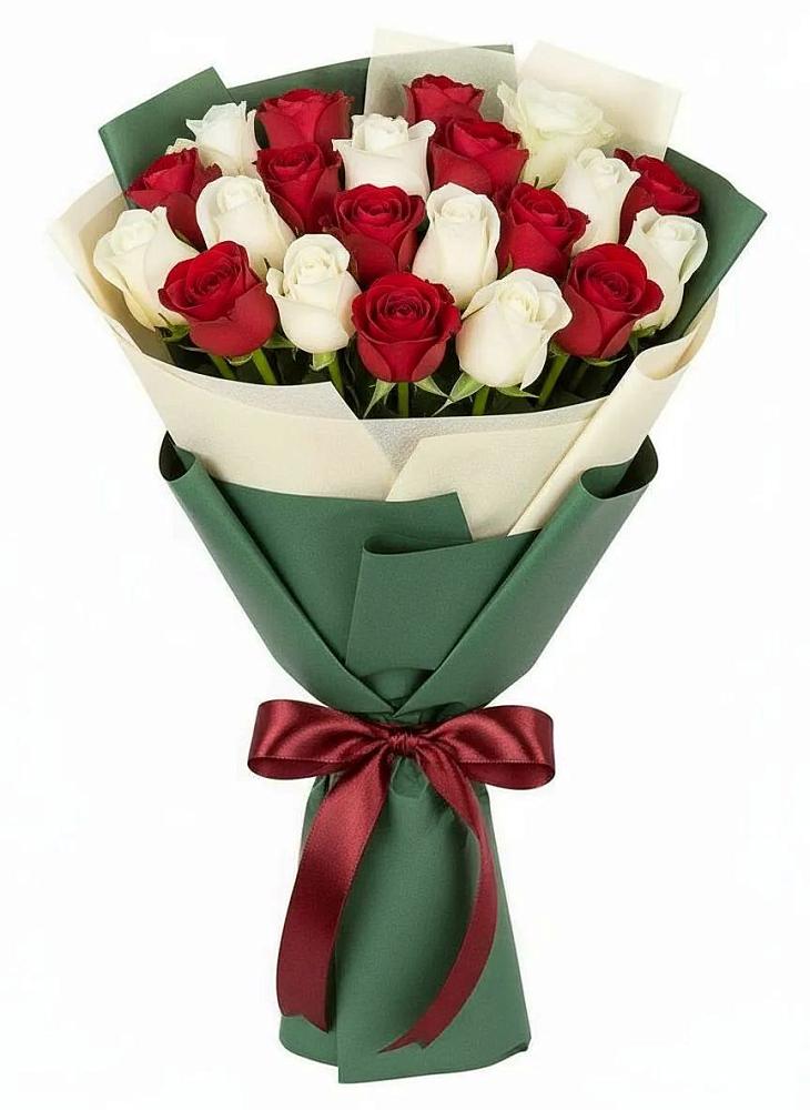 Букет Микс из красных и белых роз в Афипсипе