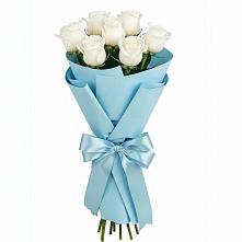 Букет 7 белых роз Проуд в Афипсипе