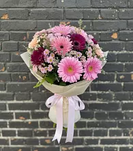 Букет цветов из:  Герберы и Хризантемы в Афипсипе