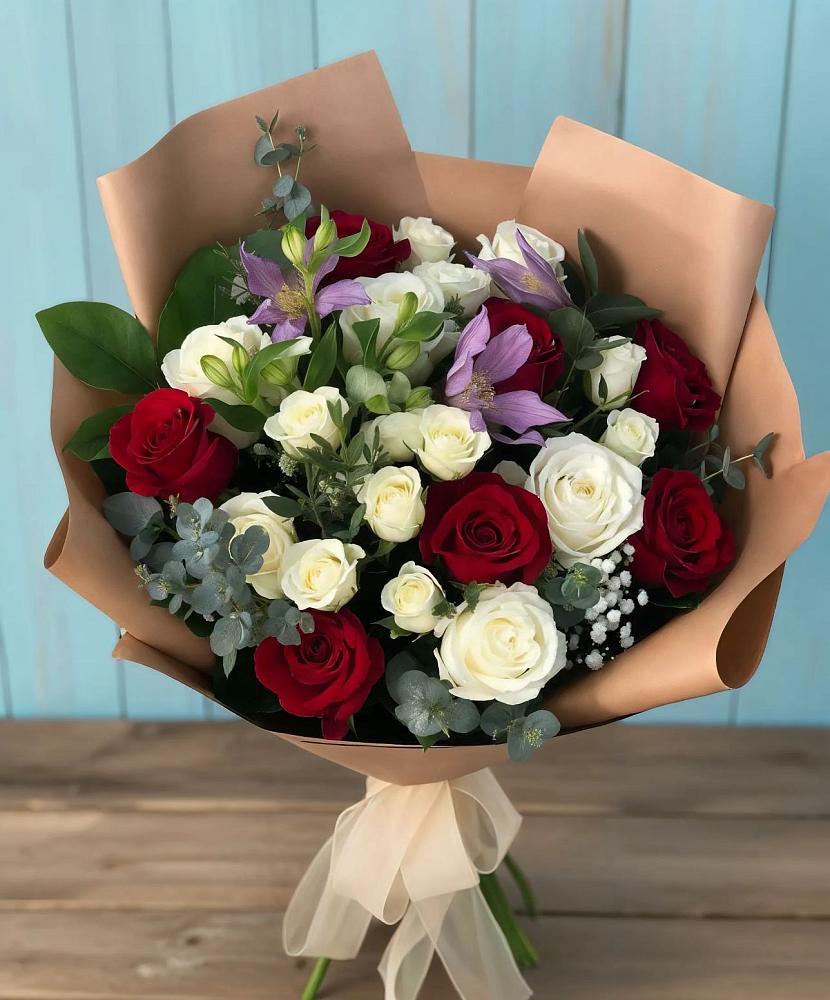 Букет цветов из: Розы и Альстромерии в Афипсипе