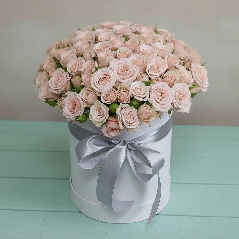 Цветочная композиция из Розы в шляпной коробке в Афипсипе