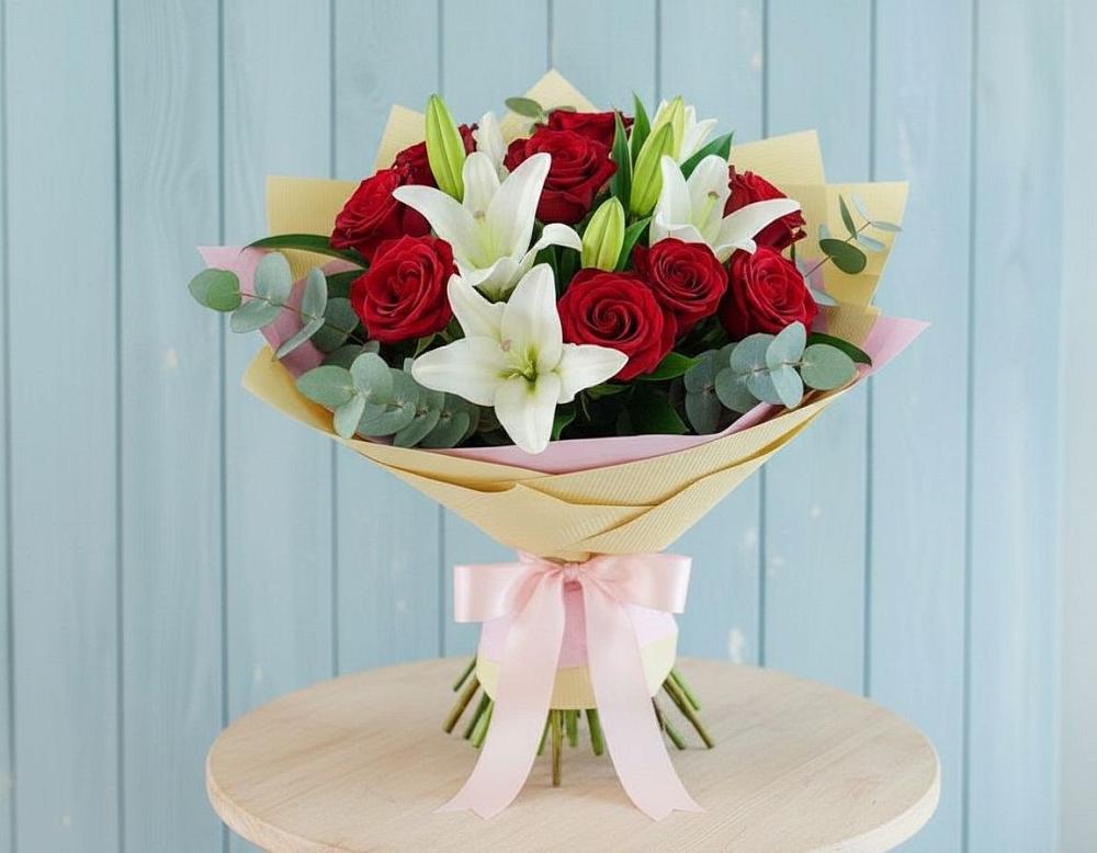 Букет цветов из: Лилии и Розы в Афипсипе